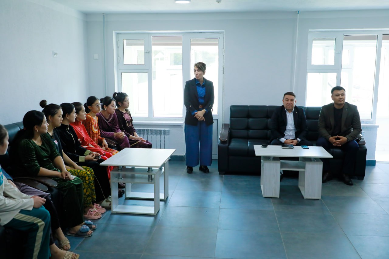 Tarbiya – komillikka yetaklaydi!