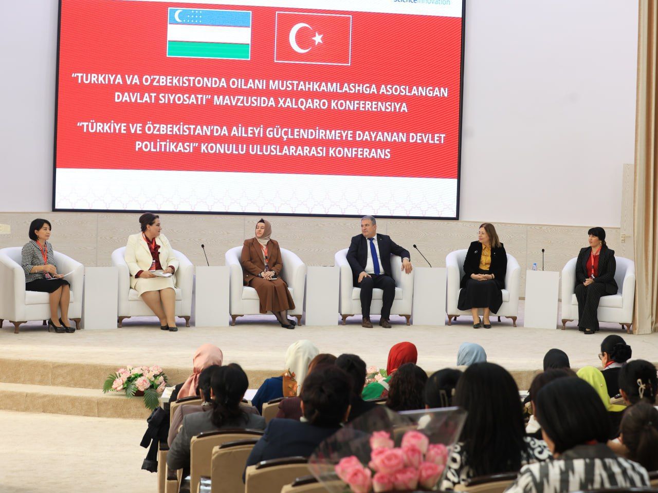 Ayni kunlarda Buxoro davlat texnika universitetida “Turkiya va Oʻzbekistonda oilani mustahkamlashga asoslangan davlat siyosati” mavzusidagi xalqaro konferensiya davom etmoqda