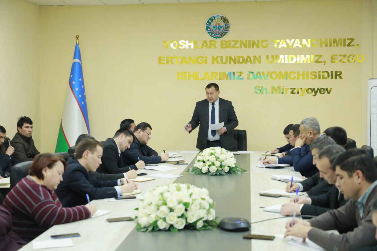 27-yanvar kuni Samarqand davlat pedagogika institutida navbatdagi ishchi apparat yig‘ilishi bo‘lib o‘tdi.