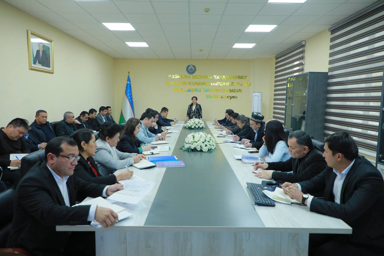 Samarqand davlat pedagogika instituti rektori, professor Shahzoda Negmatova barcha prorektorlar, fakultet dekanlari va bo‘lim boshliqlari bilan uchrashuv o‘tkazdi.