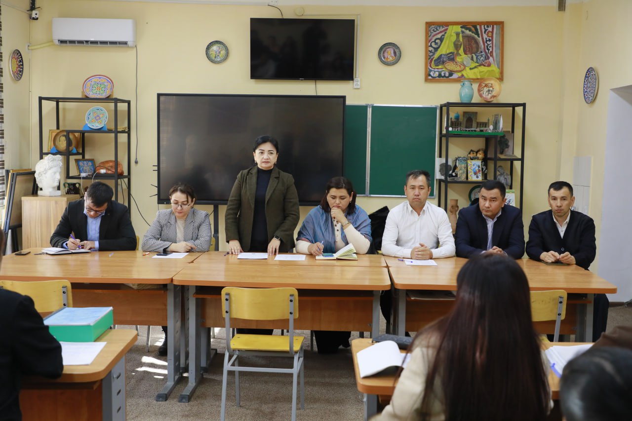 Bugun Samarqand davlat pedagogika institutida tayanch doktorantura (PhD)ga qabul qilingan izlanuvchilar faoliyati samaradorligi bo‘yicha monitoring o‘tkazildi.