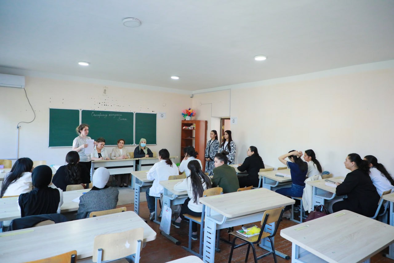 “Самарканд – жемчужина Востока” mavzusida insholar tanlovi o‘tkazildi