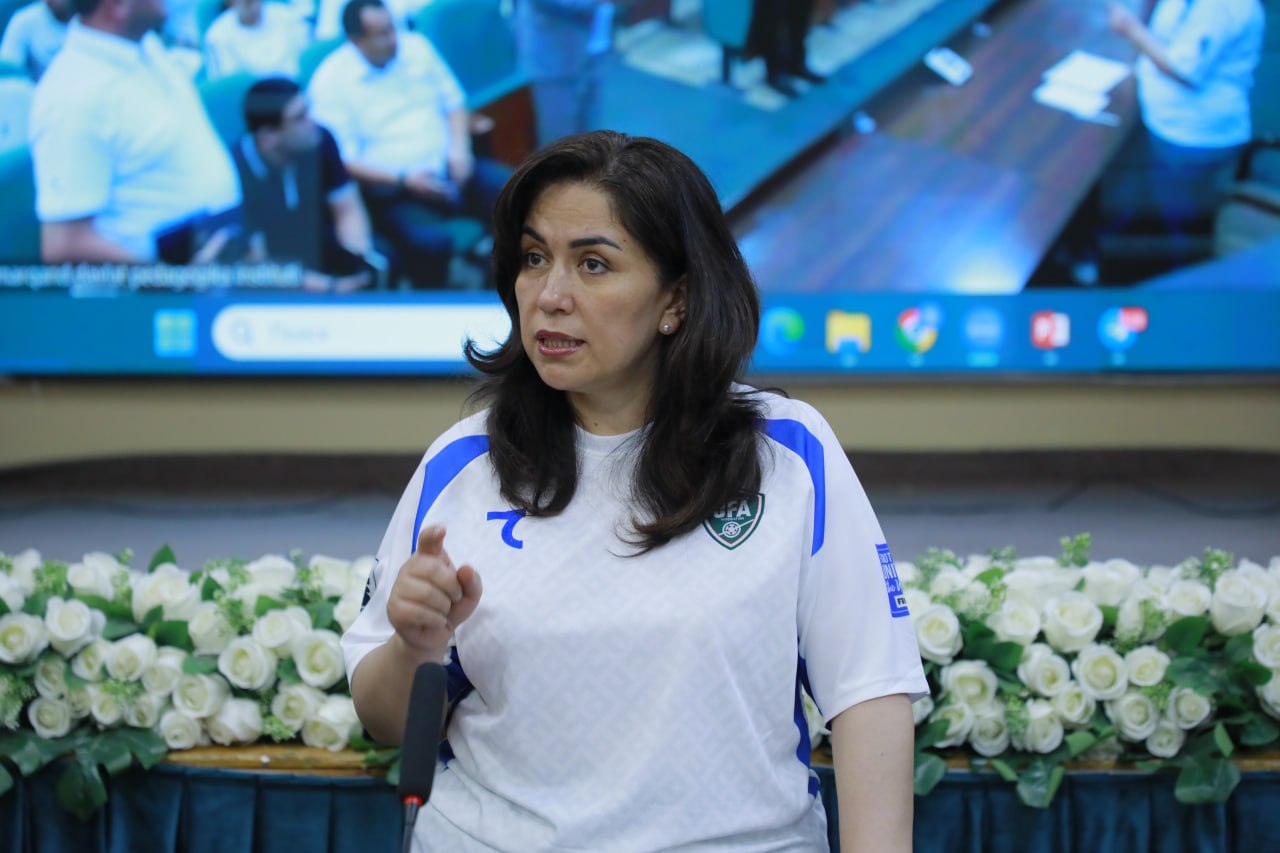 Samarqand davlat pedagogika institutida “Yoshlar kuni” munosabati bilan institut rektori Shahzoda Negmatova ishtirokida jismoniy tarbiya va sport yo‘nalishida tahsil olayotgan iqtidorli talaba-yoshlar bilan ochiq muloqot tashkil etildi.