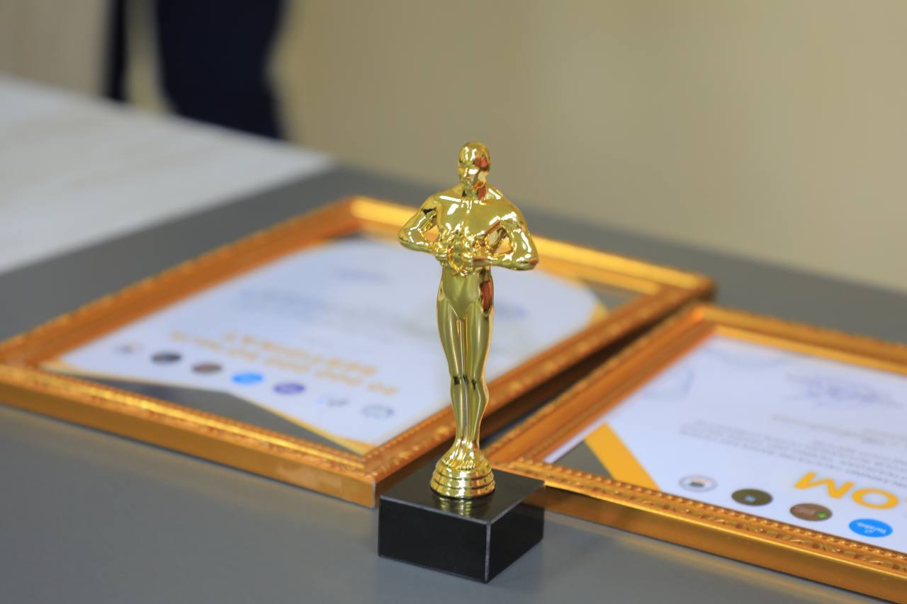 "Yilning eng yaxshi rektori-2023" 6- an’anaviy ko’rik tanlovining taqdirlash marosimi bo’lib o’tdi