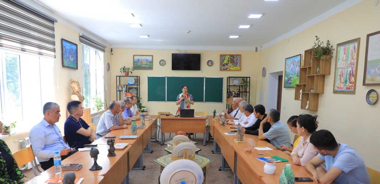 Fin ta'lim tizimining o'ziga xos xususiyatlari