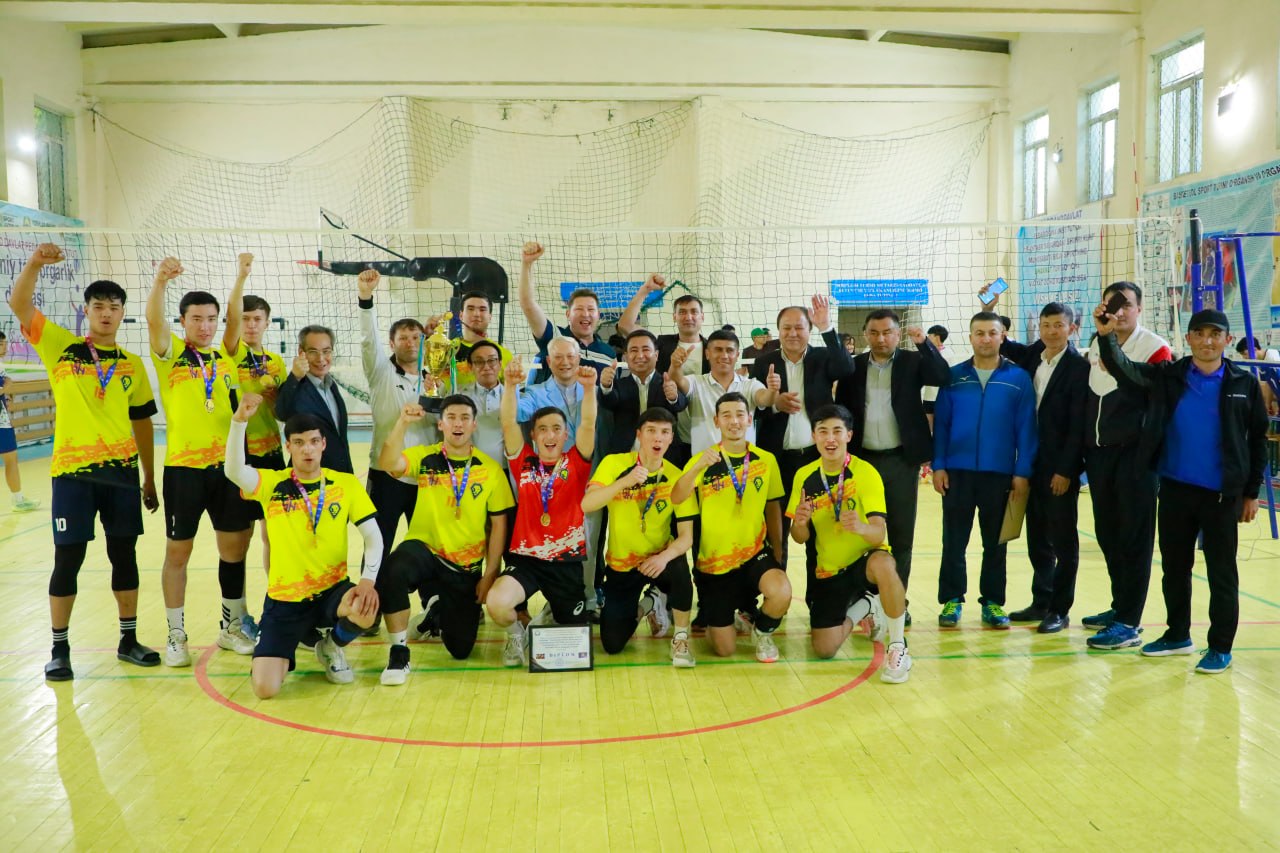 SamDPI voleybolchilari — viloyat chempioni!