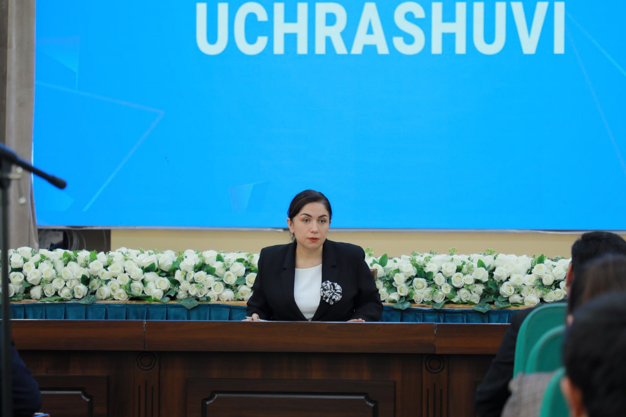 Shahzoda Negmatova bitiruvchi bosqich magistrantlari bilan uchrashuv o‘tkazdi