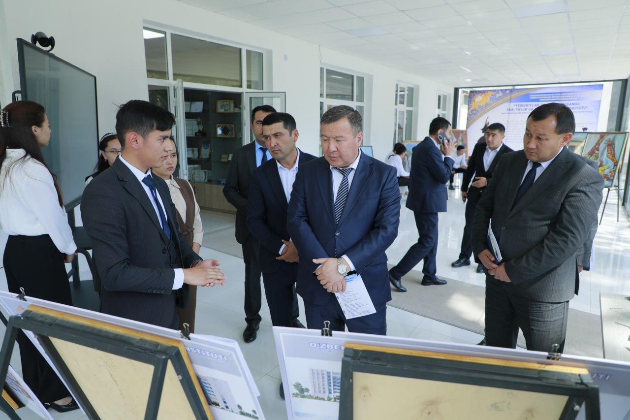 Samarqand davlat pedagogika institutida “Yoshlar kuni” doirasida “Karyera kuni” tadbiri bo‘lib o‘tdi.Samarqand davlat pedagogika institutida “Yoshlar kuni” doirasida “Karyera kuni” tadbiri bo‘lib o‘tdi.